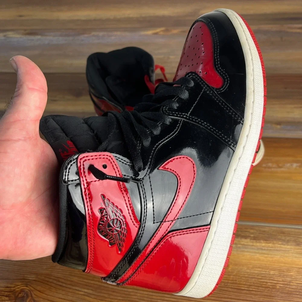 Air Jordan 1 High OG Patent Bred Men's Size 9.5 555088-063 Used No Box